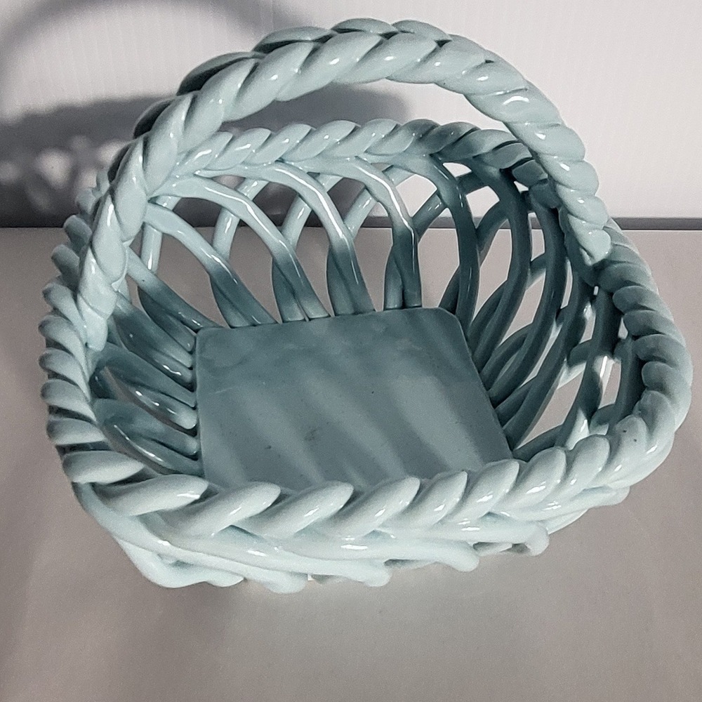 Grace Pantry Hand Woven Ceramic Basket Blue Pastel‎ Decorative Trinket Candy - Picture 6 of 6